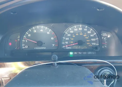 2000 Toyota 4Runner Sr5 V6 z USA, uszkodzony, nr VIN JT3GN86R3Y0173449